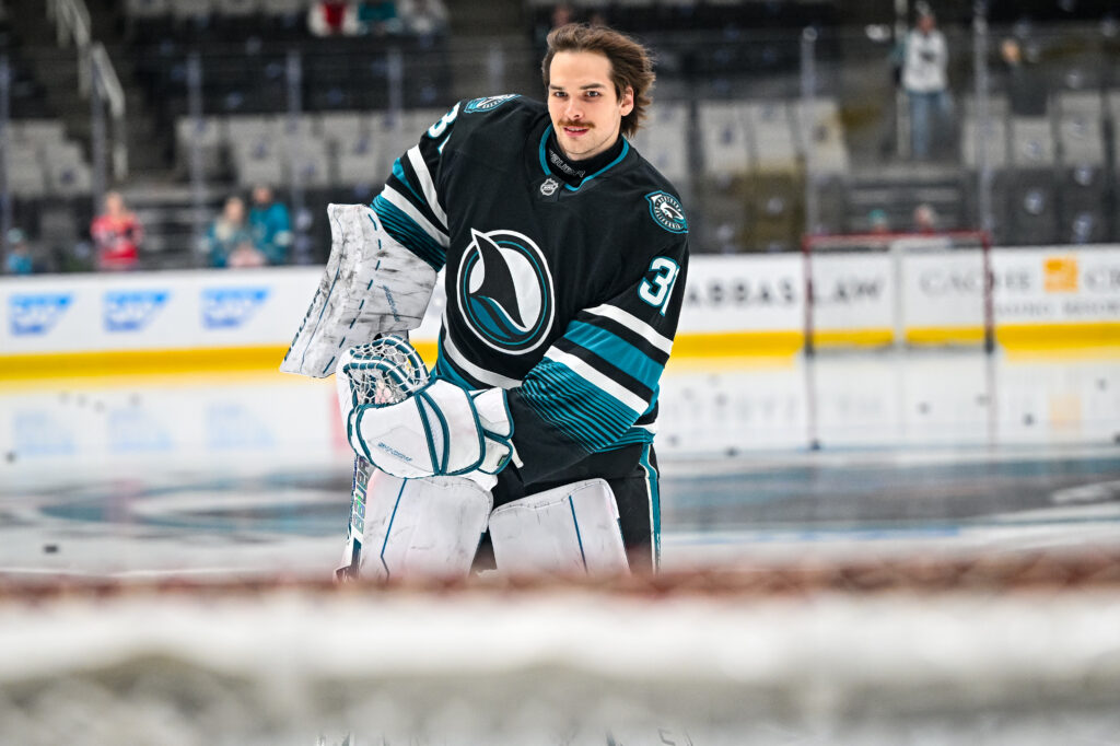 San Jose Sharks goalie Georgi Romanov