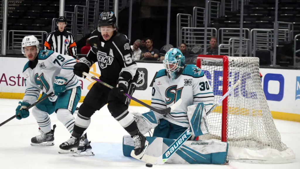San Jose Barracuda goalie Yaroslav Askarov