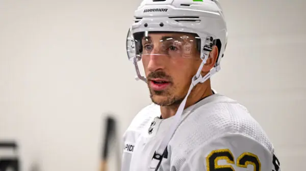Florida Panthers forward Brad Marchand preparing to play against the San Jose Sharks.