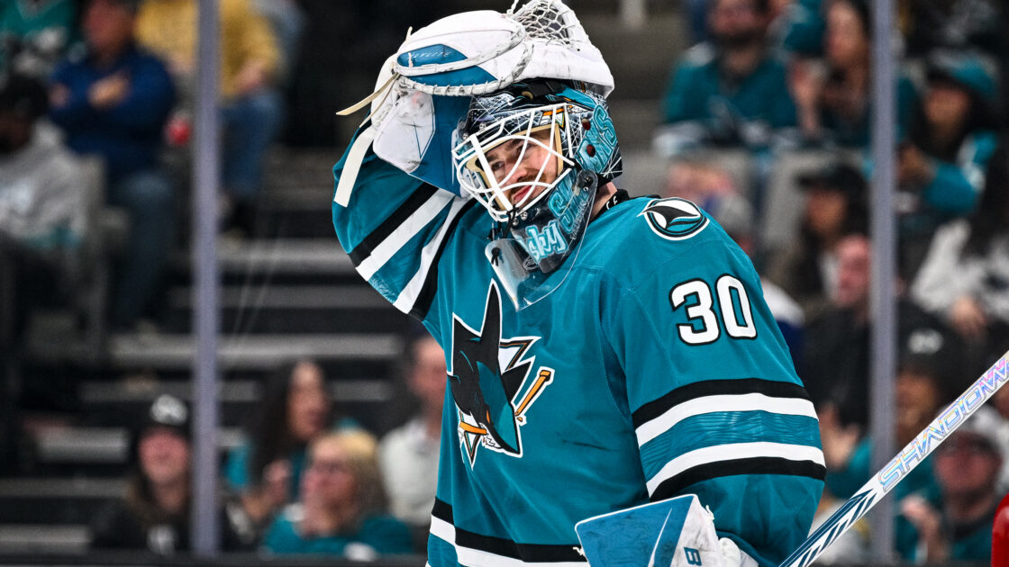 San Jose Sharks goalie Yaroslav Askarov