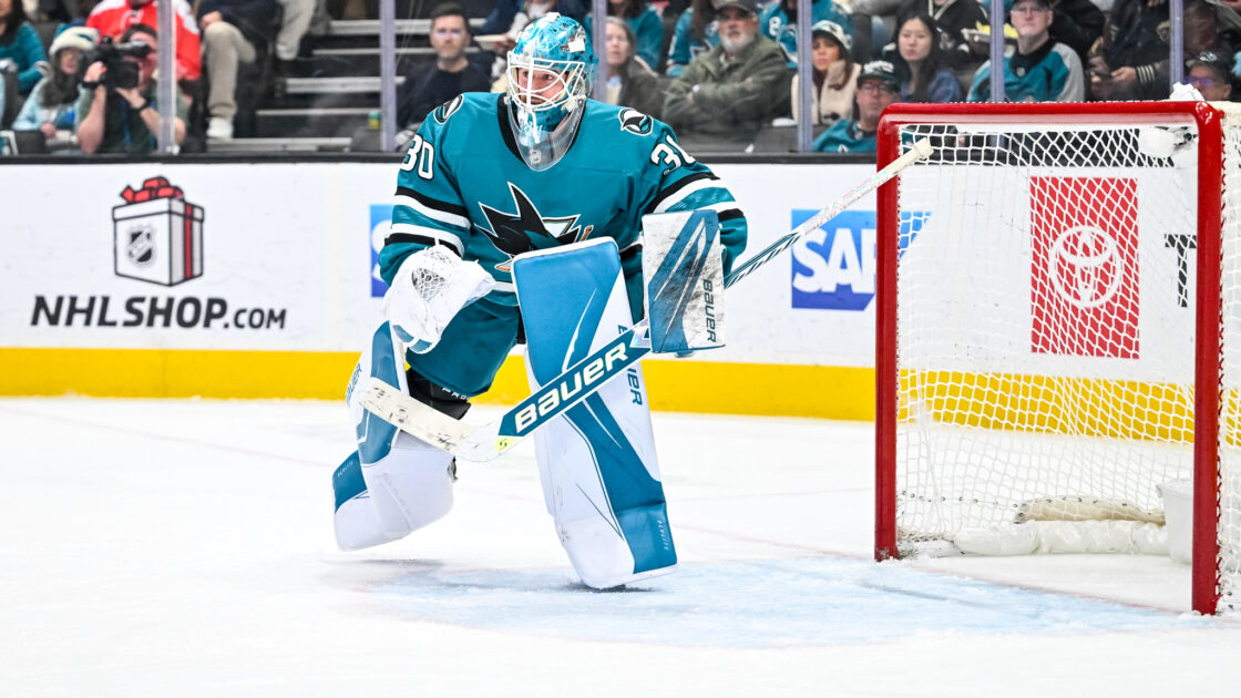 San Jose Sharks goalie Yaroslav Askarov