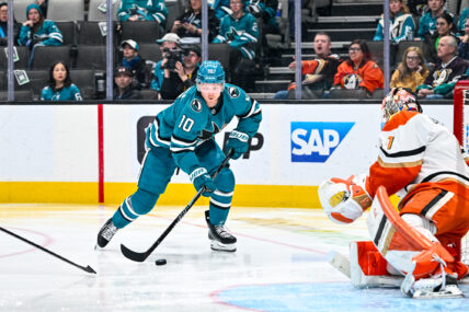 San Jose Sharks forward Ty Dellandrea